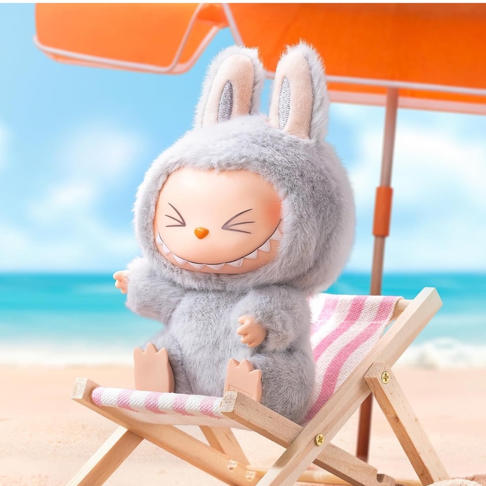 Pop Mart ‘Labubu Have A Seat’ - Picture 3 of 10